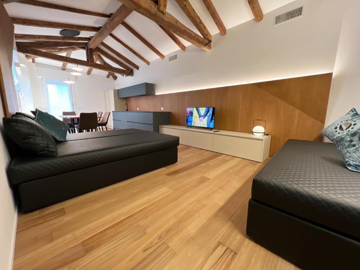 Attico Vivit 60 Daire Mestre Dış mekan fotoğraf